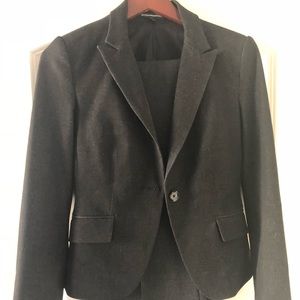 Express Women’s Editor Suit